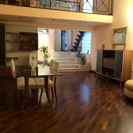 Casa Gres كارلينتيني